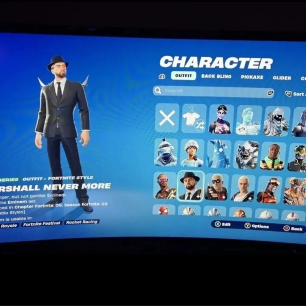 Selling fortnight acc 230+skin dm me before buying Cash App only 30$
